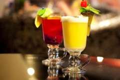 Вкусные рецепты: Быстрый дачный супчик., "невеста", Куриные рулетики, с глазированной морковью и горошком, а так же виноградный соус к ним.