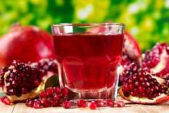 Вкусные рецепты: торт ,,зимняя вишня,,, Салат "Осень", “ ЯБЛОЧНАЯ НЕЖНОСТЬ” пирог-интрига, который меня удивил