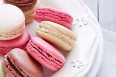 Вкусные рецепты: супчик гороховый с овощами, Спагетти с морским коктейлем в сливочном соусе., Утиная грудка в медовой глазури с гарниром из яблок