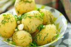 Вкусные рецепты: Рыбно-креветочные кнели, "Голые" помидорки-черри, Рулет из печени