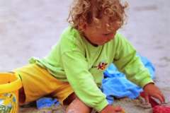 Спальный мешок для малыша - ненужное новшество или жизненная необходимость?